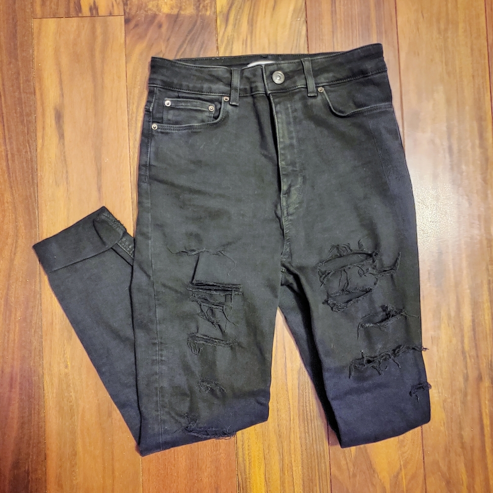 ZARA Black ripped jeans